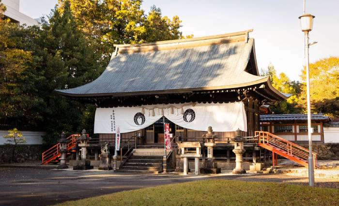 temple ville seki au japon