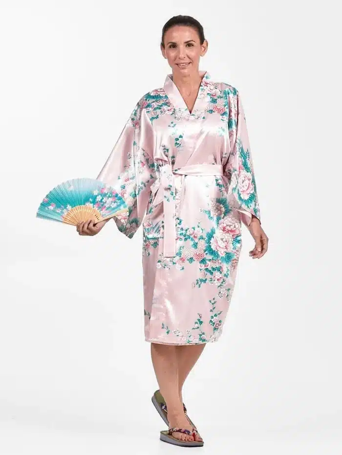 kimono japonais court femme rose